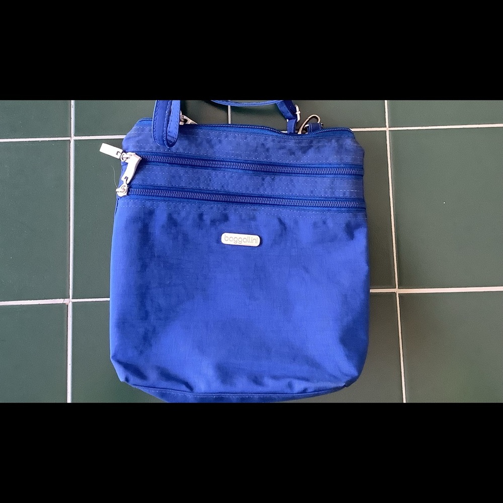 Bright Blue Baggallini Crossbody